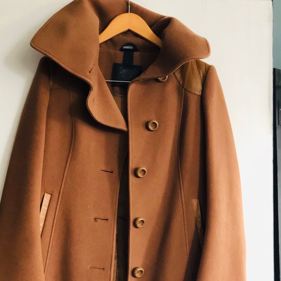 Mackage - Picture 1 of 5